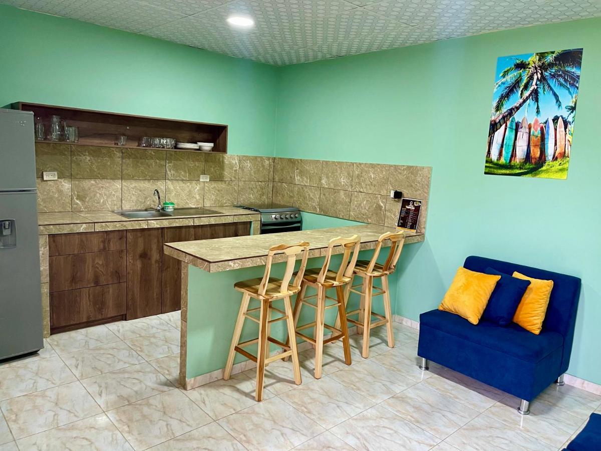 Hostal Tropicoco Hotel Playas Exterior foto